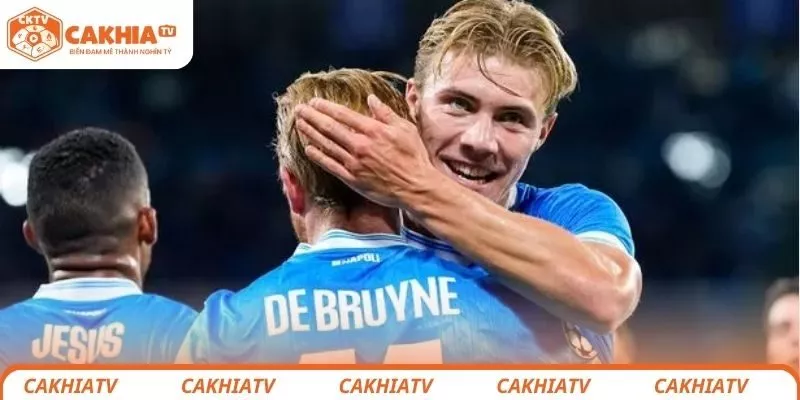 rasmus-hojlund-napoli-cakhiatv